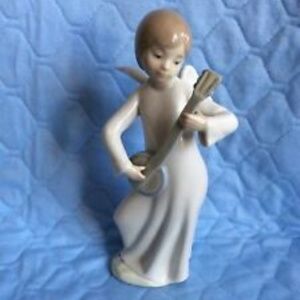 Lladro NAO Angel With Banjo #0192 Retired